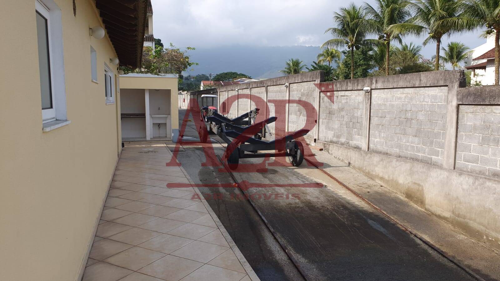Casa à venda com 4 quartos, 236m² - Foto 26