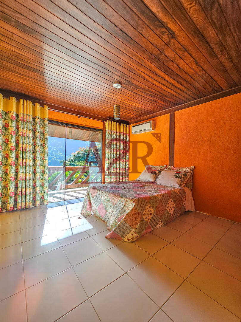 Casa à venda com 12 quartos, 3111m² - Foto 27