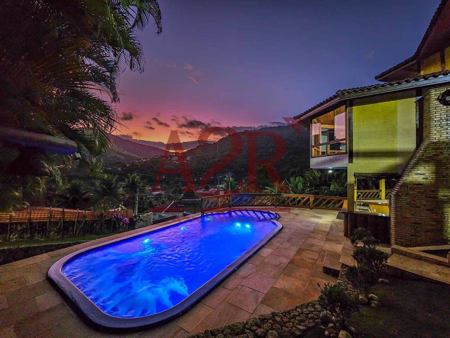 Casa à venda com 12 quartos, 3111m² - Foto 87