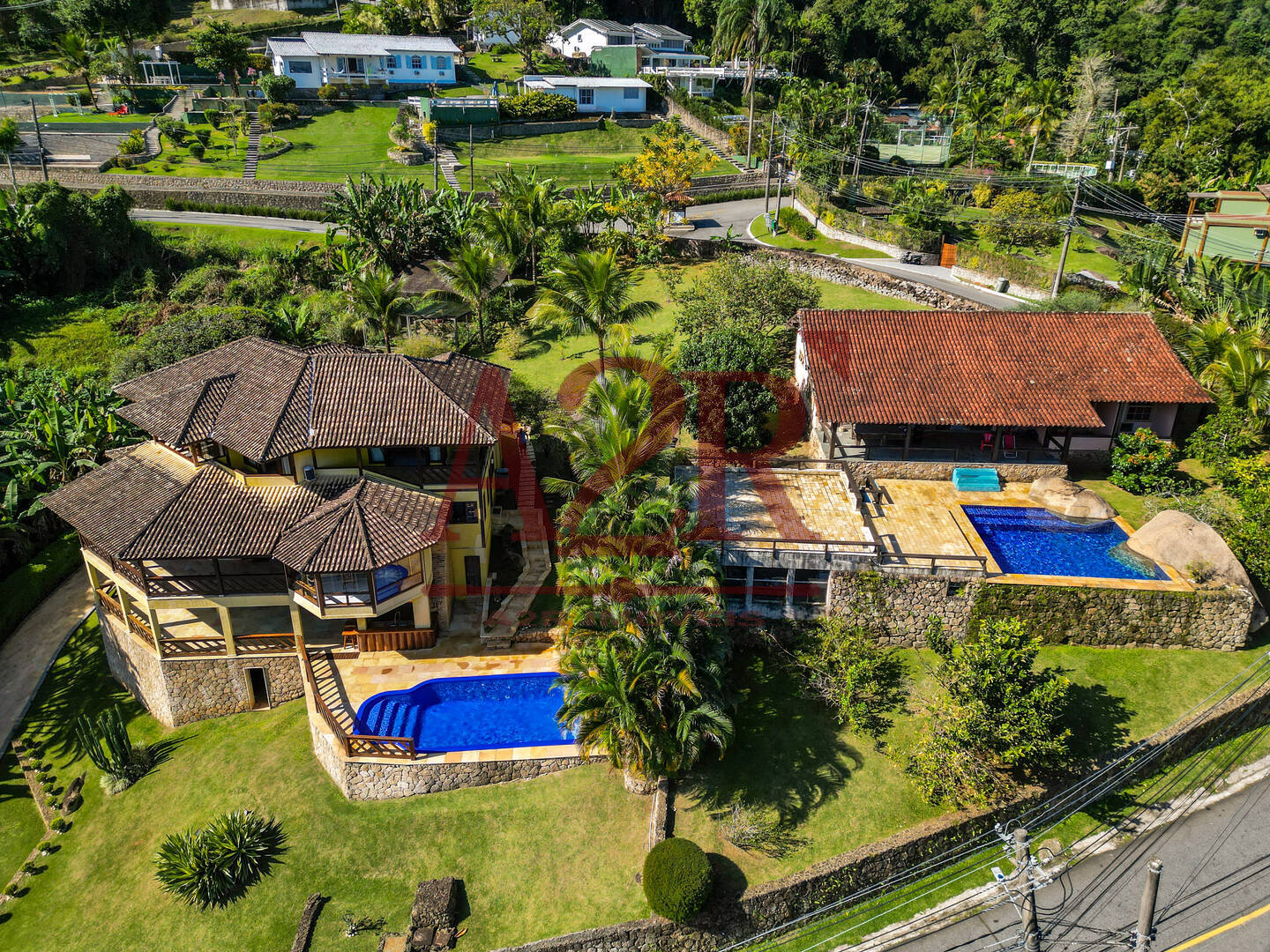Casa à venda com 12 quartos, 3111m² - Foto 100